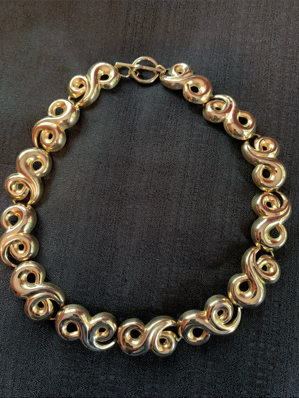 Vintage Gold Swirl Link Necklace - Women Jewelry